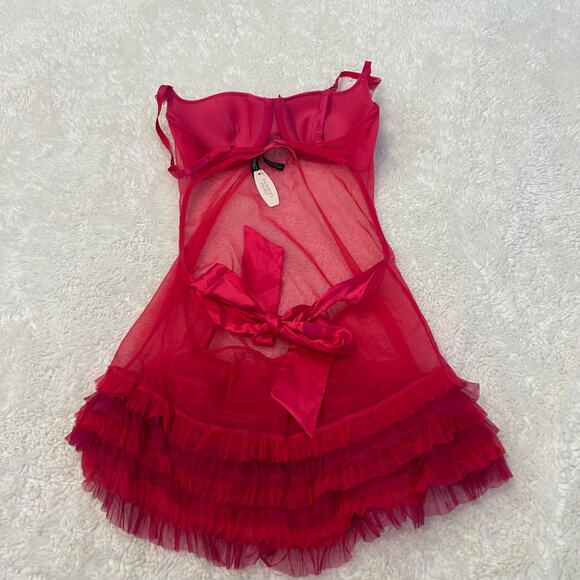 NWT Victoria Secret Sexy Little Things Fairy Red Mesh Ruffle Hem Babydoll 34B - Picture 2 of 6